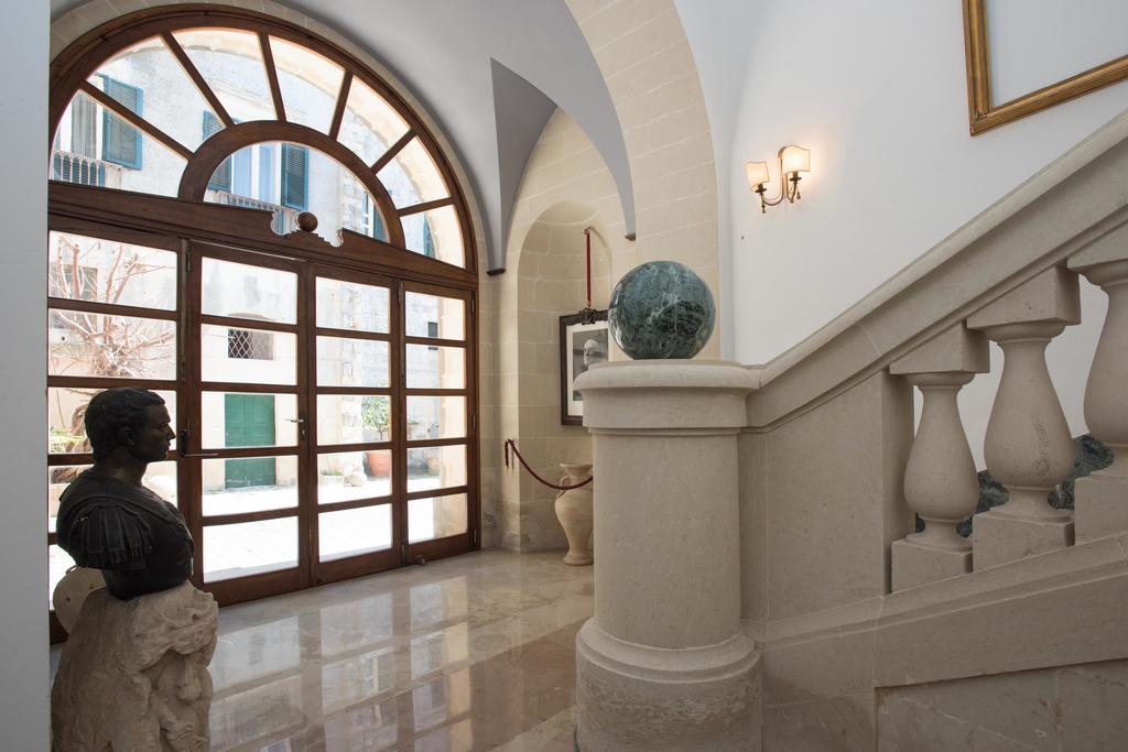 Bed and Breakfast Palazzo Scarciglia - Dimora D'Epoca à Minervino di Lecce Extérieur photo